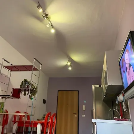 Florindas Qerret Apartment Golem (Tirana)